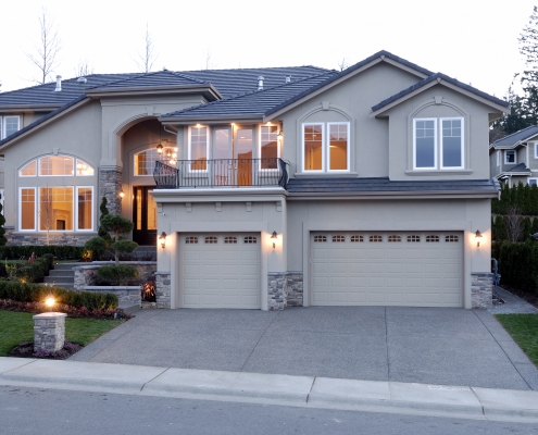 residential home with beautiful lighting